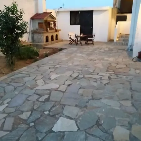 Amarynthos Guest House أمارنثوس